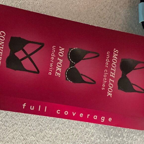 VANITY FAIR BLACK BODY CARESS UNDERWIRE BRA NWT 38C - Picture 3 of 4